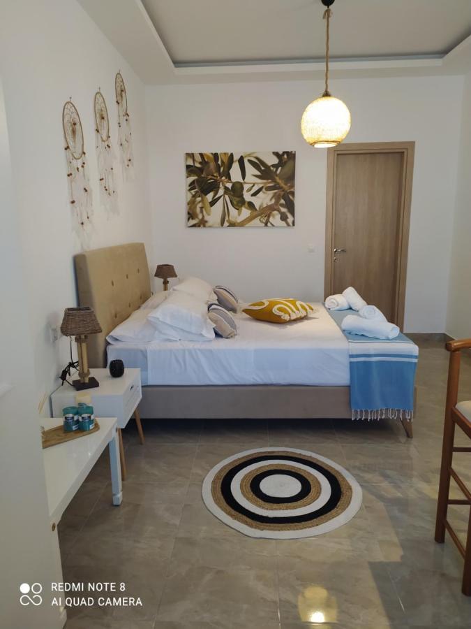 Golden Mile Studio-apartment