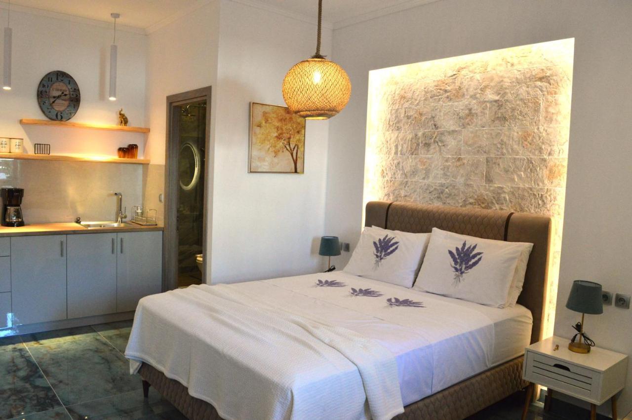 Golden Mile Studio-apartment *